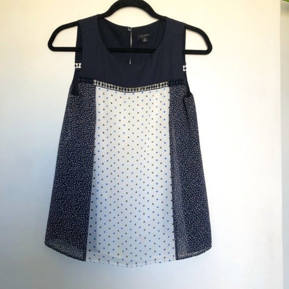 Ann Taylor Blue w/ Floral & White w/ Pok A Dots SleevelessBlouse- Size XS